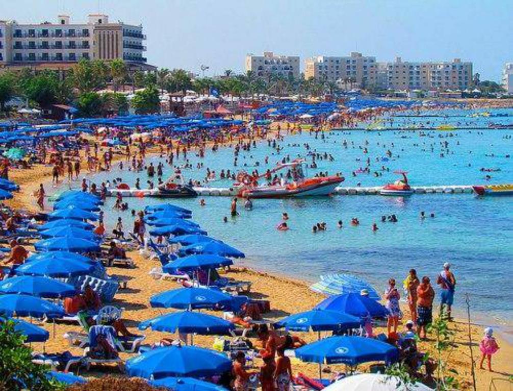 Athena Beach Villas Протарас Экстерьер фото