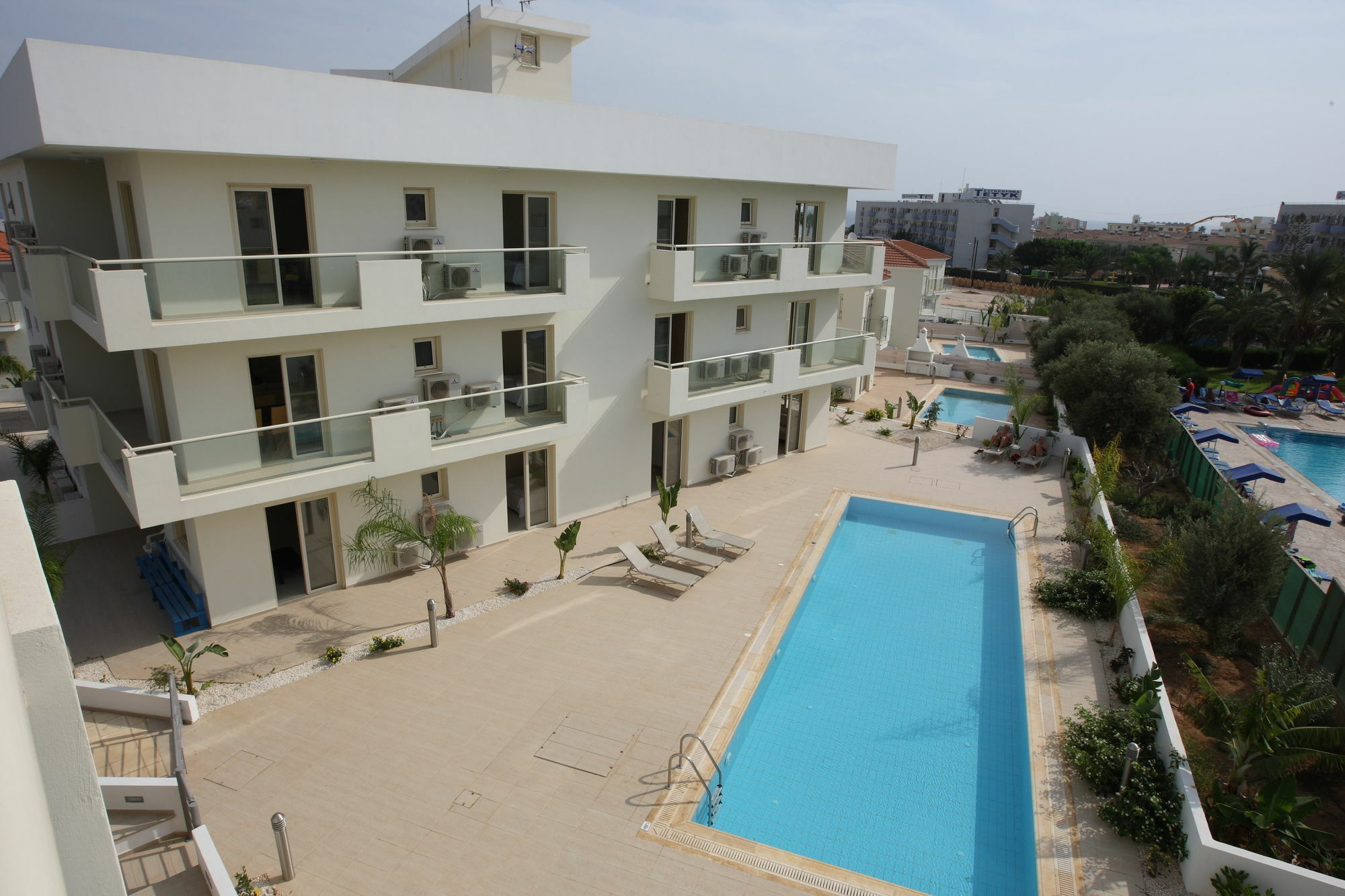Athena Beach Villas Протарас Экстерьер фото