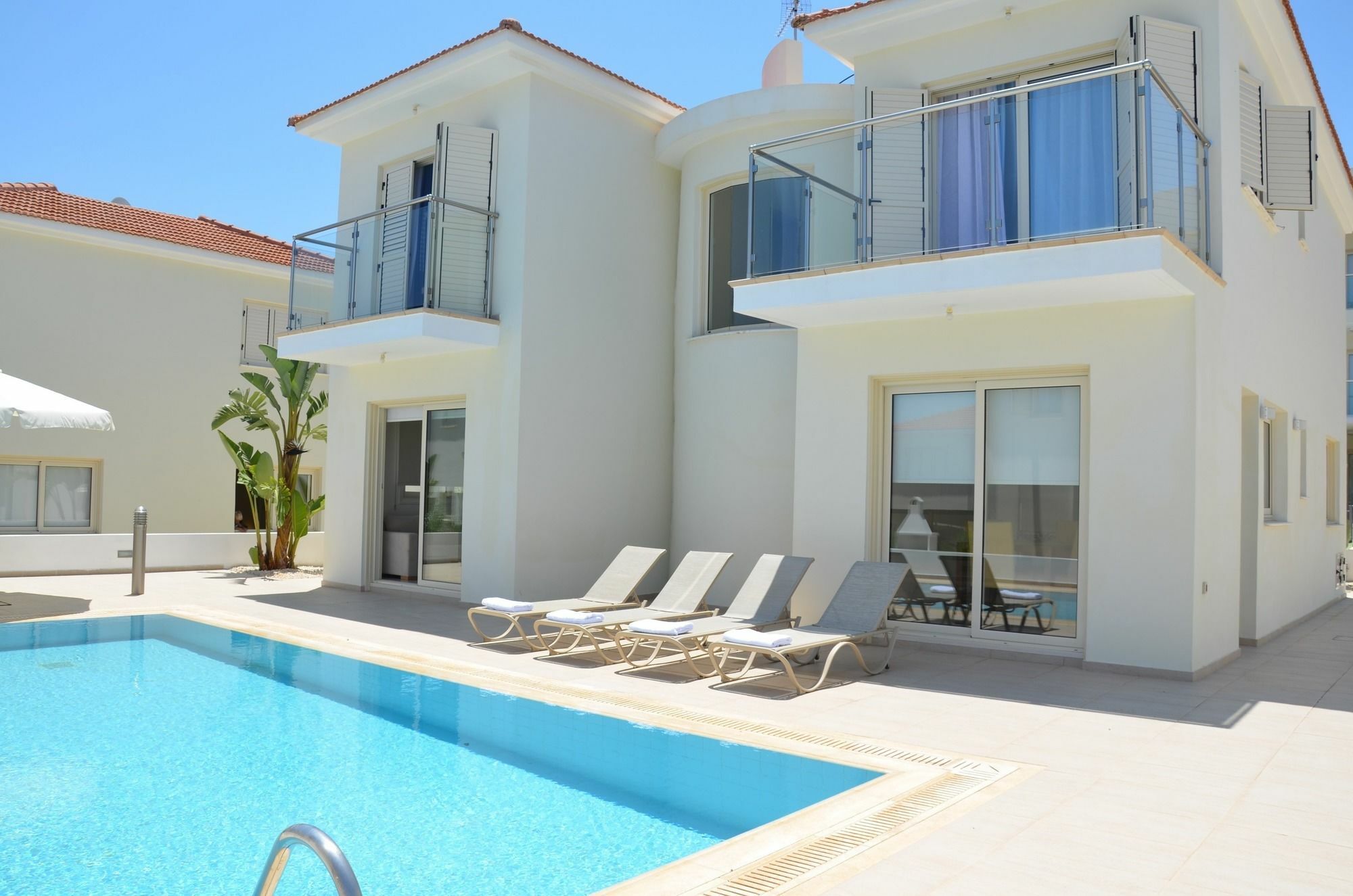 Athena Beach Villas Протарас Экстерьер фото