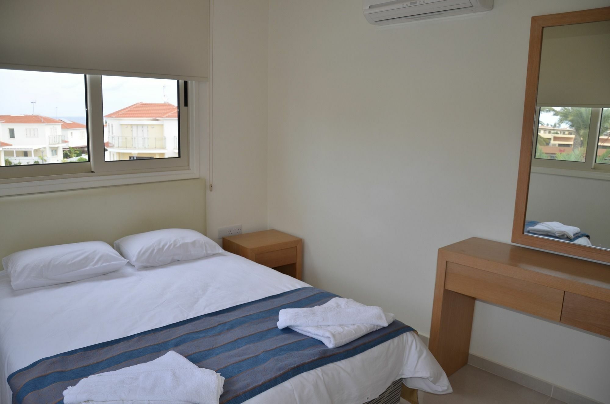 Athena Beach Villas Протарас Экстерьер фото
